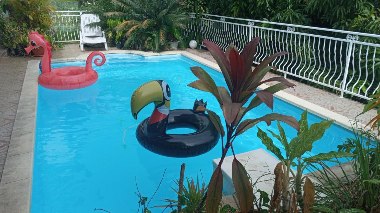 Manava Tahara'A Home Stay Mahina Exterior foto